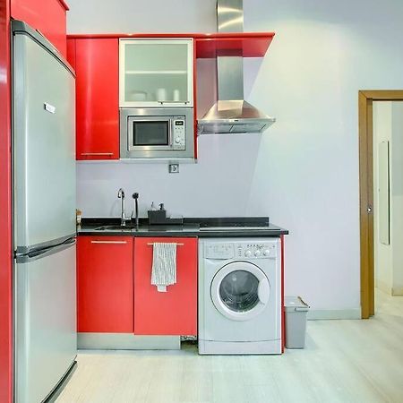 דירות Cozy Getaway In מדריד מראה חיצוני תמונה