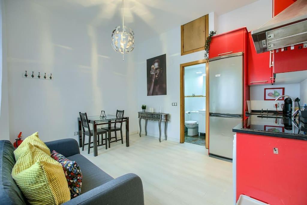 דירות Cozy Getaway In מדריד מראה חיצוני תמונה